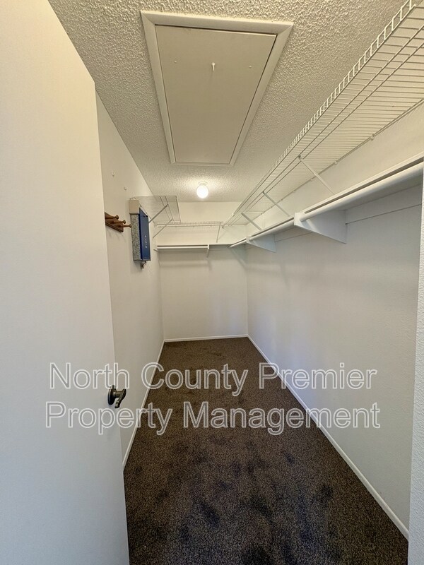 Building Photo - 3115 Madera Ct