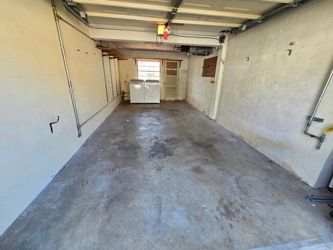 Building Photo - Morena Blvd. 2827-2831