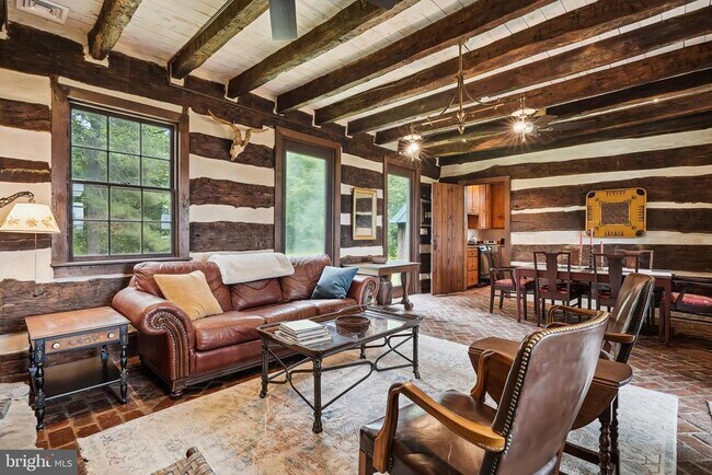 Building Photo - 18285 Foundry Rd