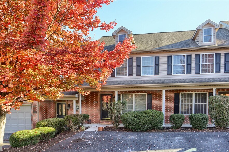 Building Photo - 523 Northstar Dr