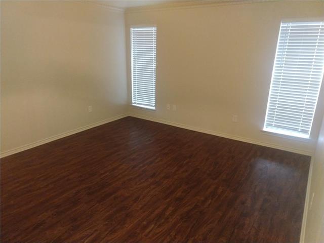 Building Photo - 3819 Wrentham Dr