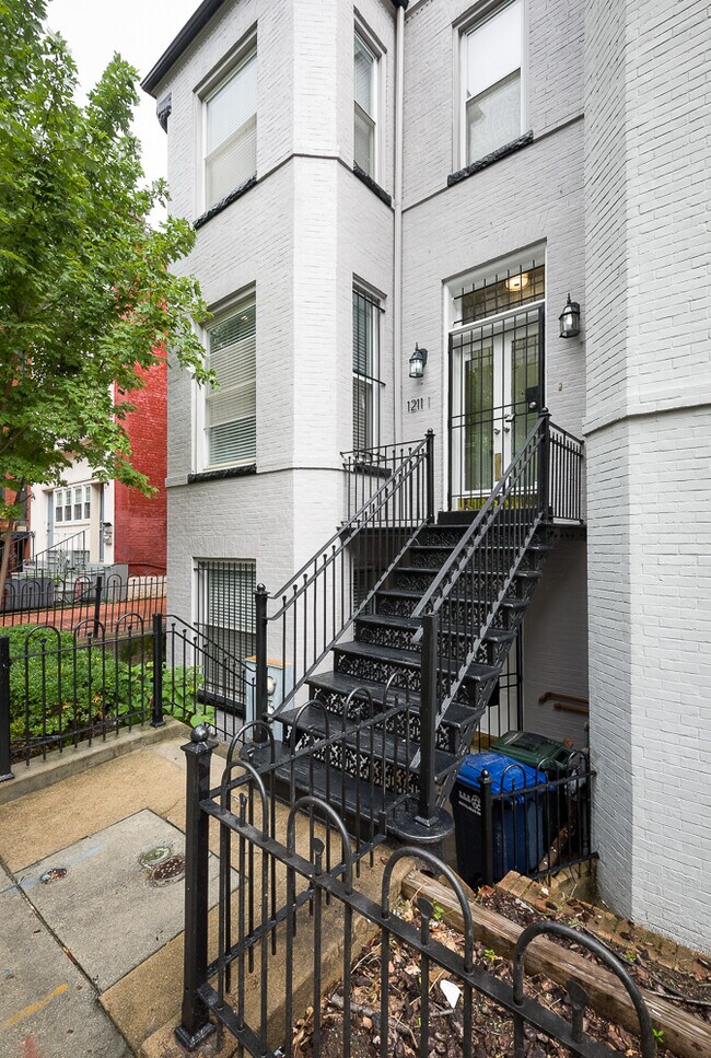 Building Photo - 1211 12th St NW