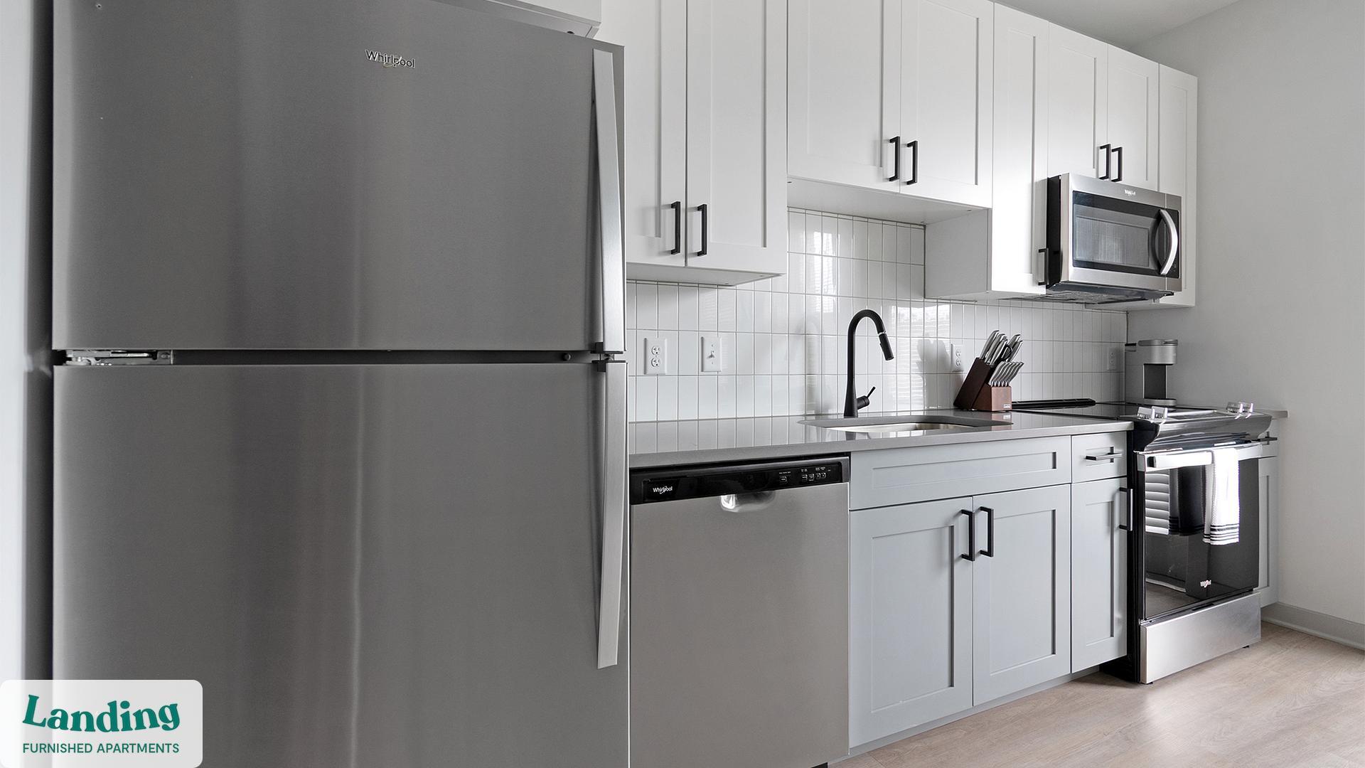 Building Photo - 1148 N Main St