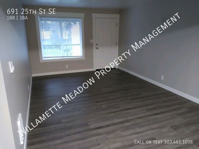 Building Photo - Convenient & Updated 1 Bedroom Apt with Wa...