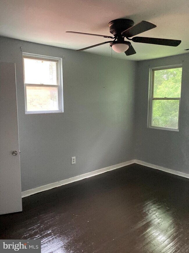 Building Photo - 4808 Wilern Ave