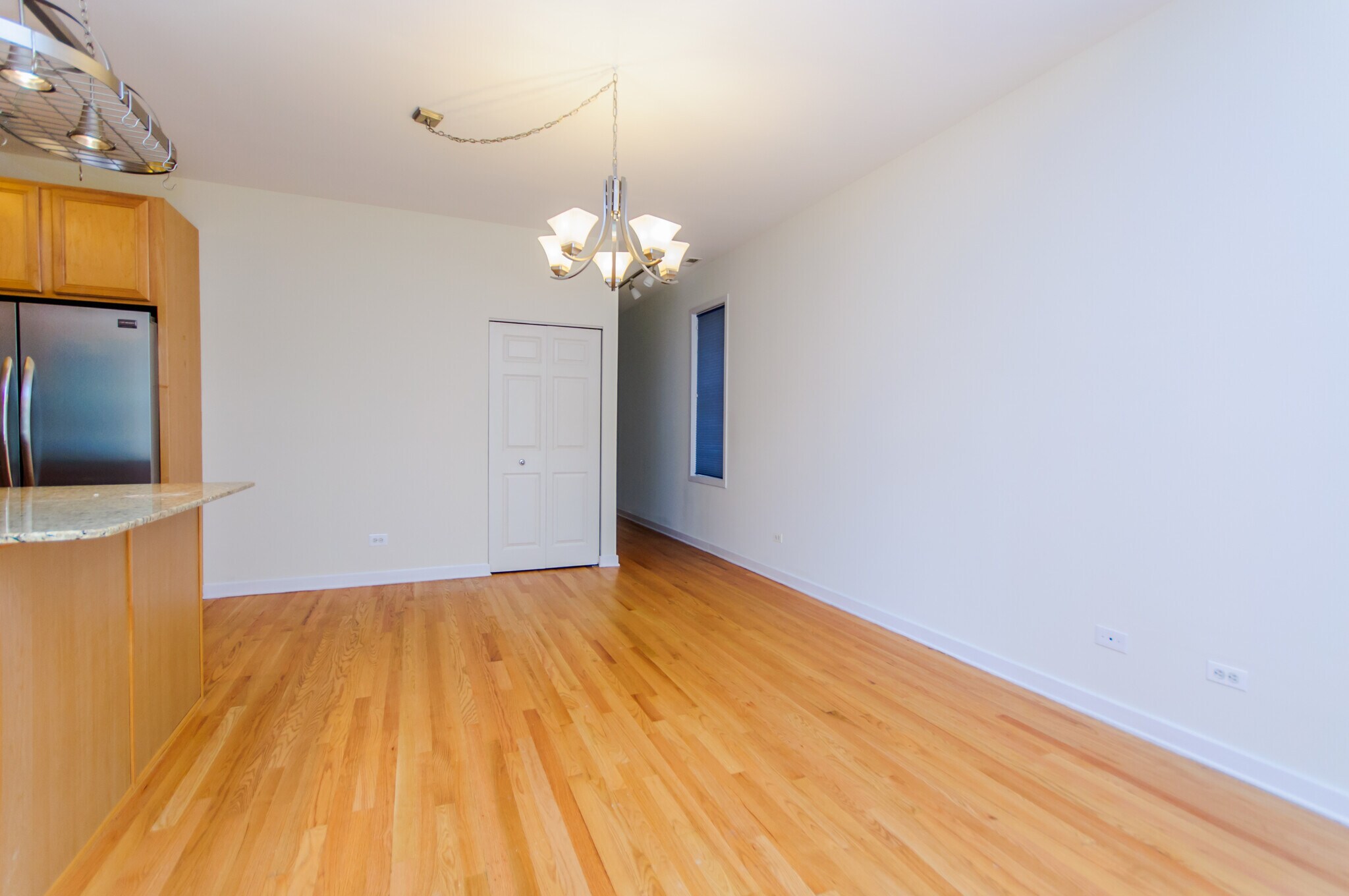 Building Photo - 1344 W Grenshaw St