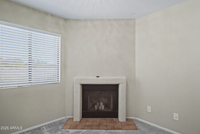 Building Photo - 1920 E Maryland Ave