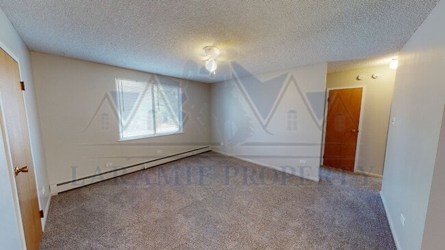 Building Photo - 411 S 26th St