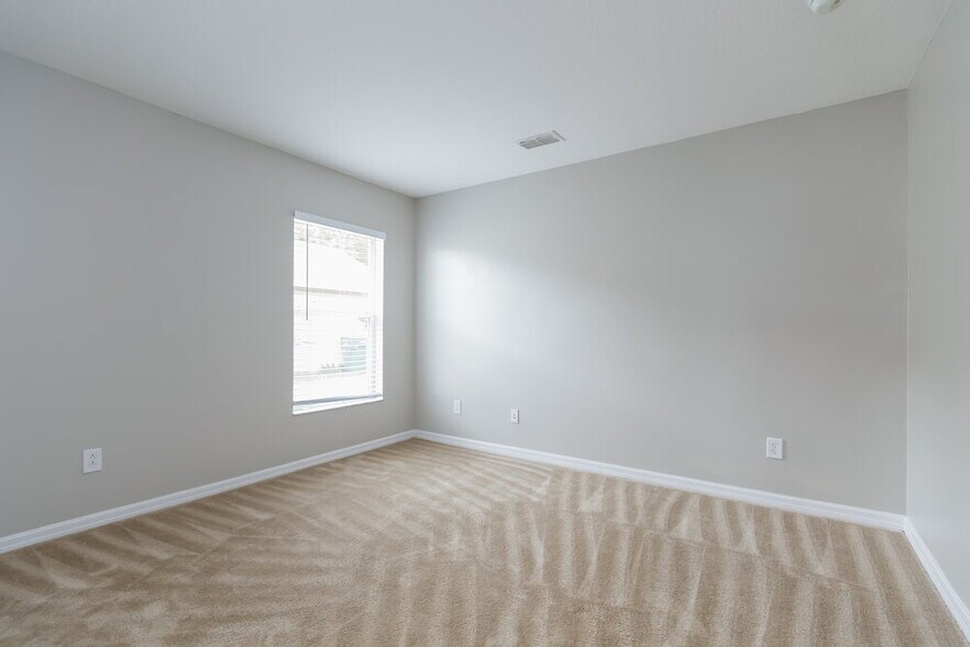 Building Photo - 3110 Mandolin Dr
