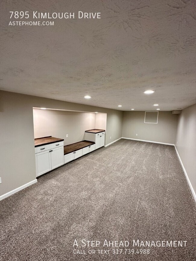 Building Photo - 7895 Kimlough Dr