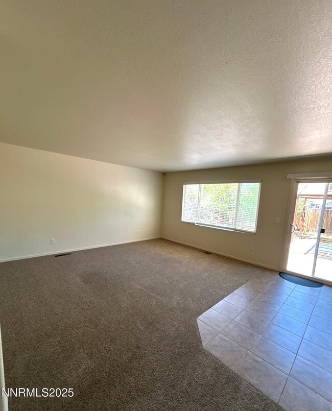 Building Photo - 5153 Lorenzo Ln