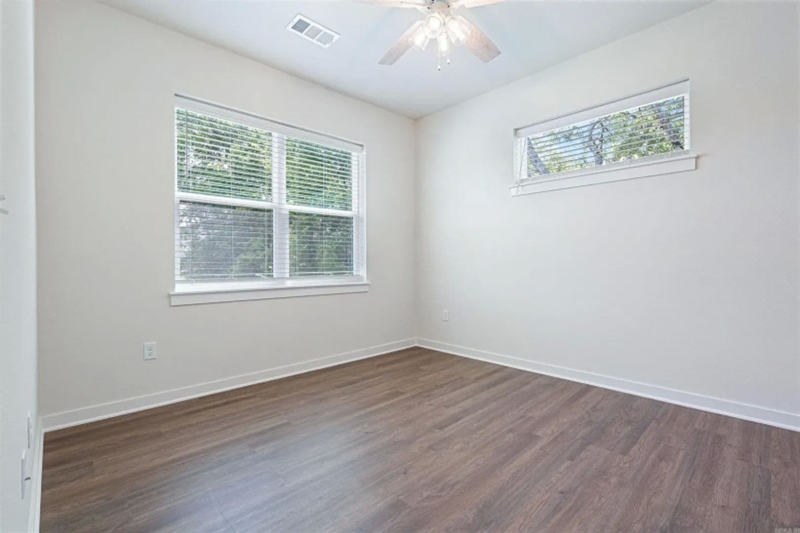 Building Photo - 707 Taylor St