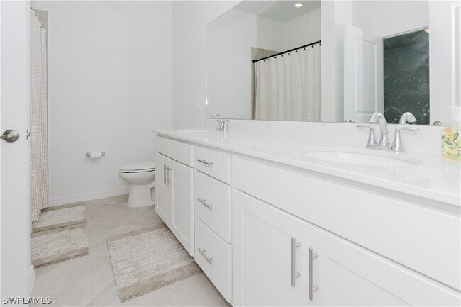 Building Photo - 18461 Copperhead Dr