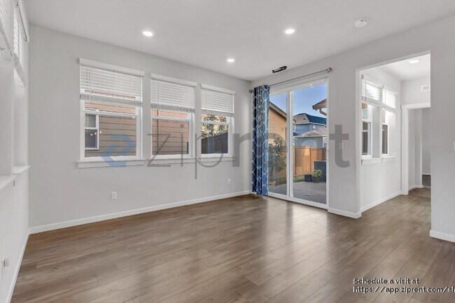 Building Photo - 30942 NW Turel Dr