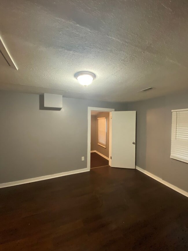 Building Photo - Coming soon to Fountain City!!