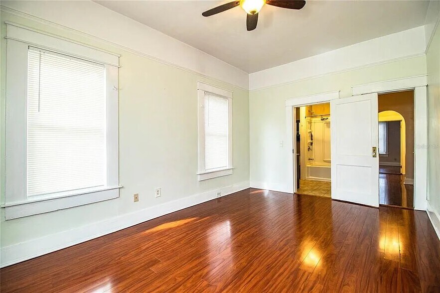 Building Photo - 1919 W North a St