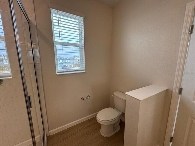 Building Photo - 354 Lady Palm St