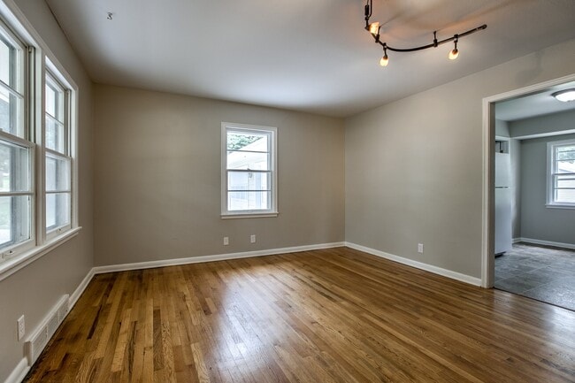 Building Photo - 3 bedroom house coming soon!