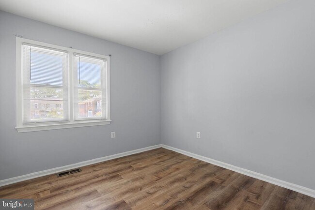 Building Photo - 9130 Bobwhite Cir