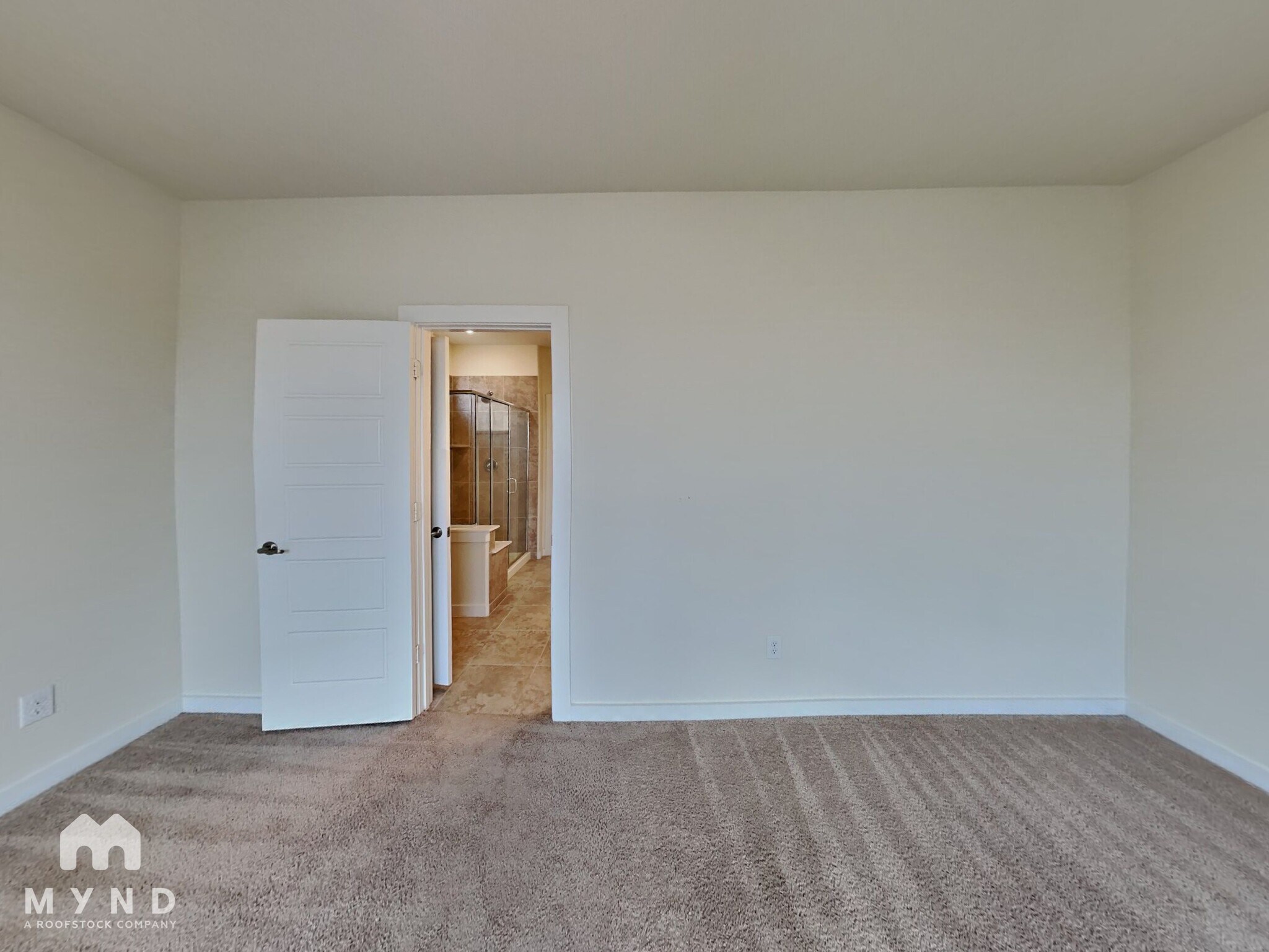 Building Photo - 4725 Tanglewood Dr