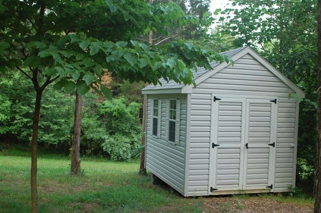 Building Photo - 3135 Mollifield Ln