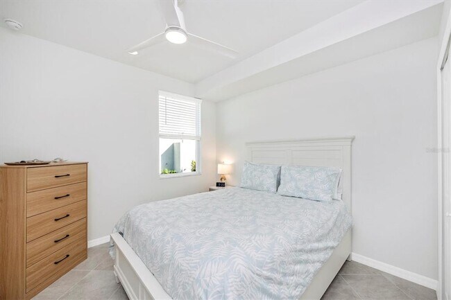 Building Photo - 12640 Radiance Ct