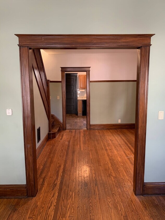 Living & dining rooms - 47 Nicholson St