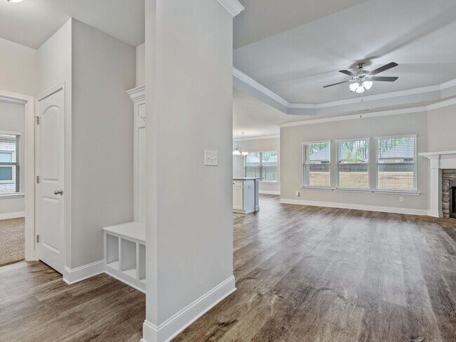 Building Photo - 6502 Moon Crest Ln NW