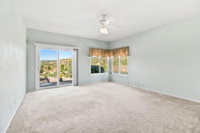 Building Photo - 15543 Vista Vicente Dr