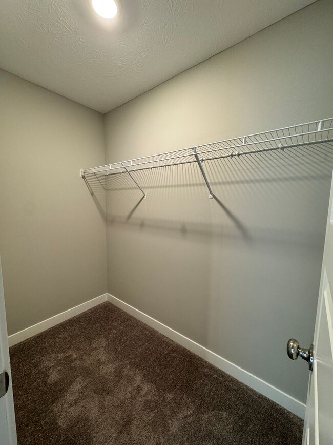 Building Photo - 17158 Seaboard Pl