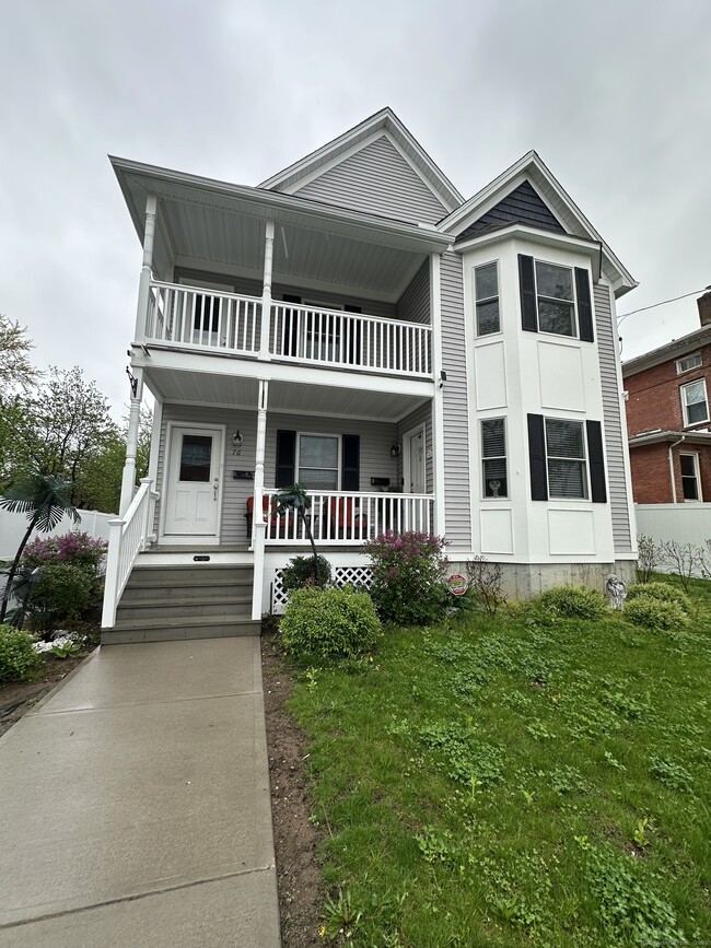 Primary Photo - 76 Edwards St