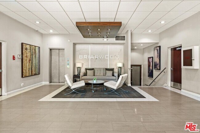 Building Photo - 1745 Camino Palmero St