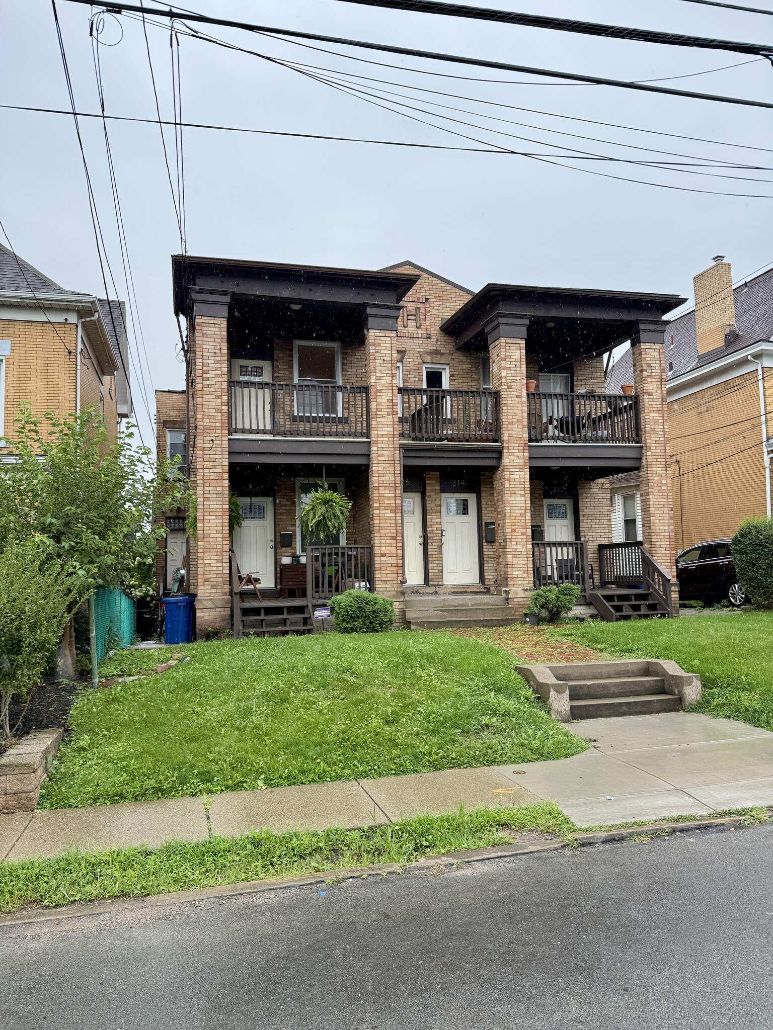 Building Photo - 316 Bailey Ave