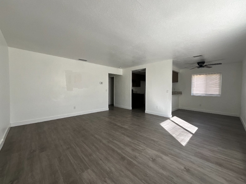 Building Photo - 15866 Sago Rd