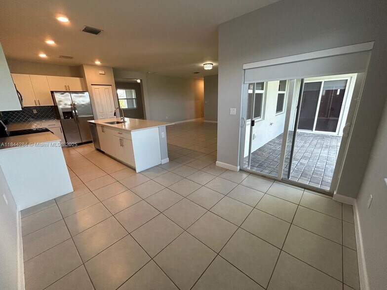 Building Photo - 16740 SW 290th Ln