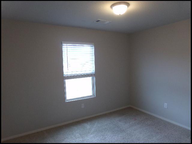 Building Photo - 53 Laney Lp