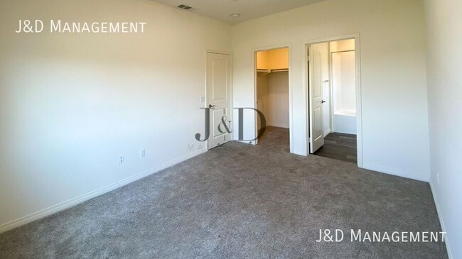 Building Photo - 8137 Cascio Ct