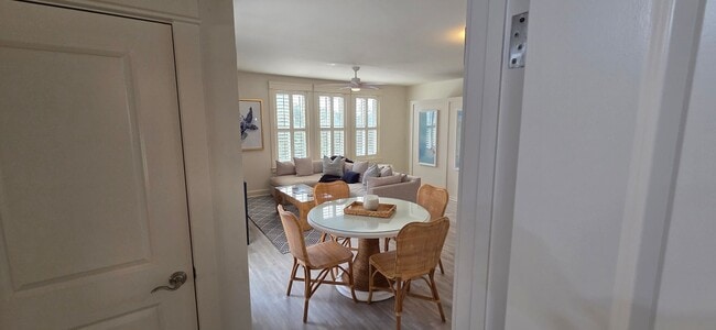 Building Photo - Recently remodeled condo near Baytown Wharf.