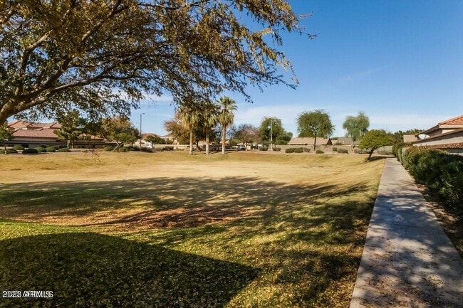 Building Photo - 2259 E Spruce Dr
