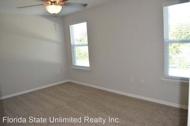 Building Photo - 3 br, 2.5 bath House - 9539 Tocobaga PL