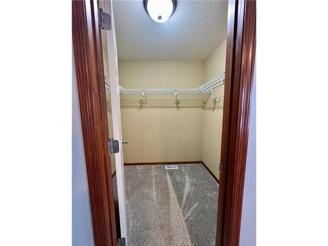 Building Photo - 12173 Waconia St NE