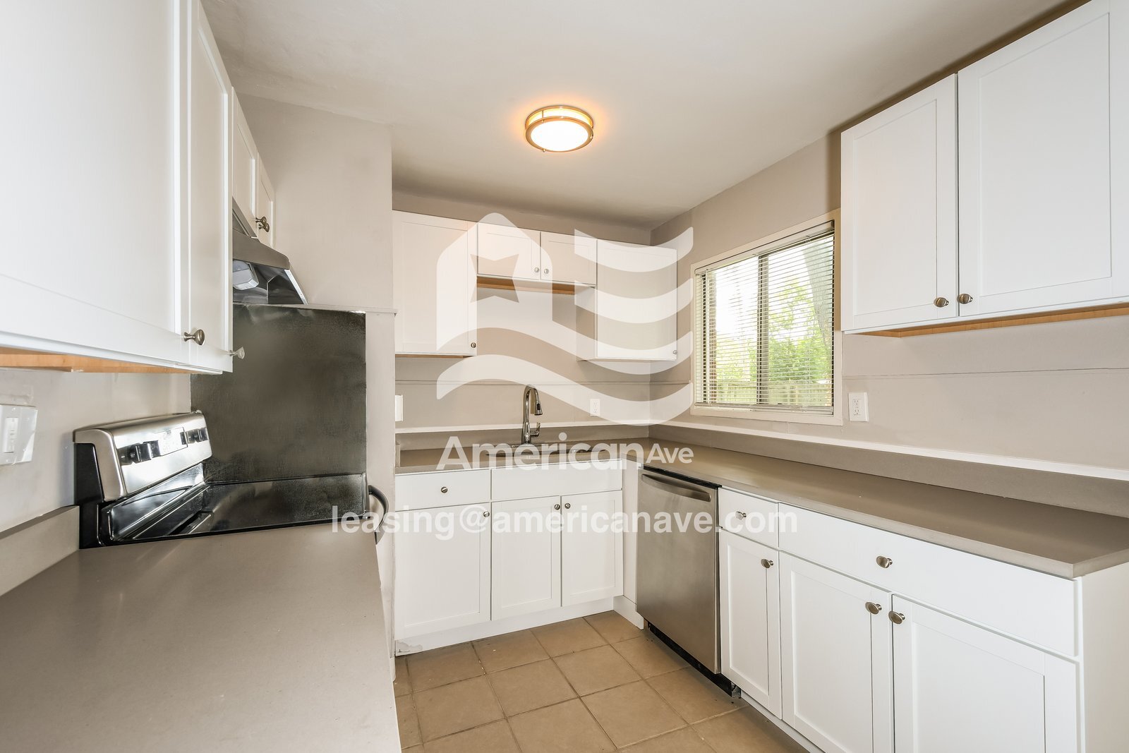 Building Photo - 4104 Shirley Dr