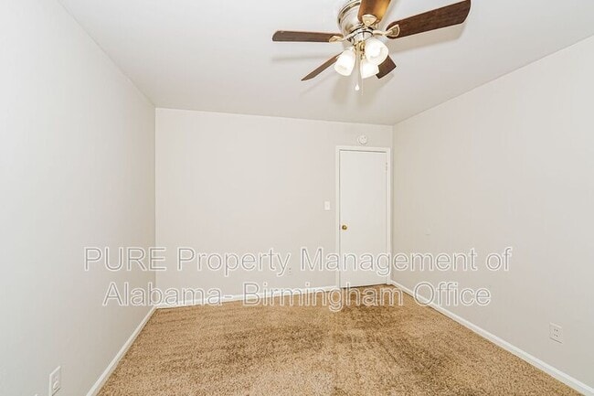 Building Photo - 3432 Crayrich Dr