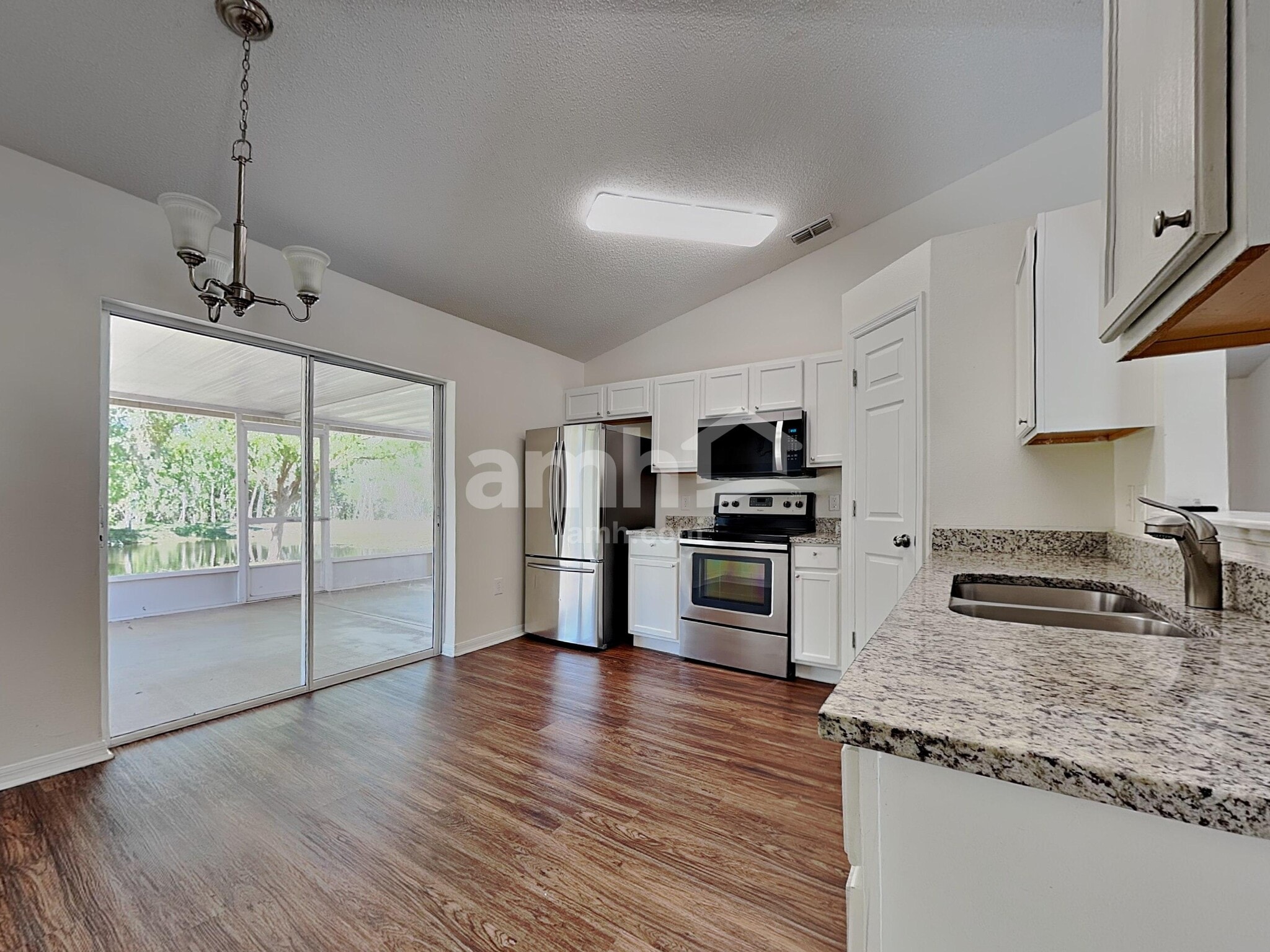 Building Photo - 2946 Mingo Dr