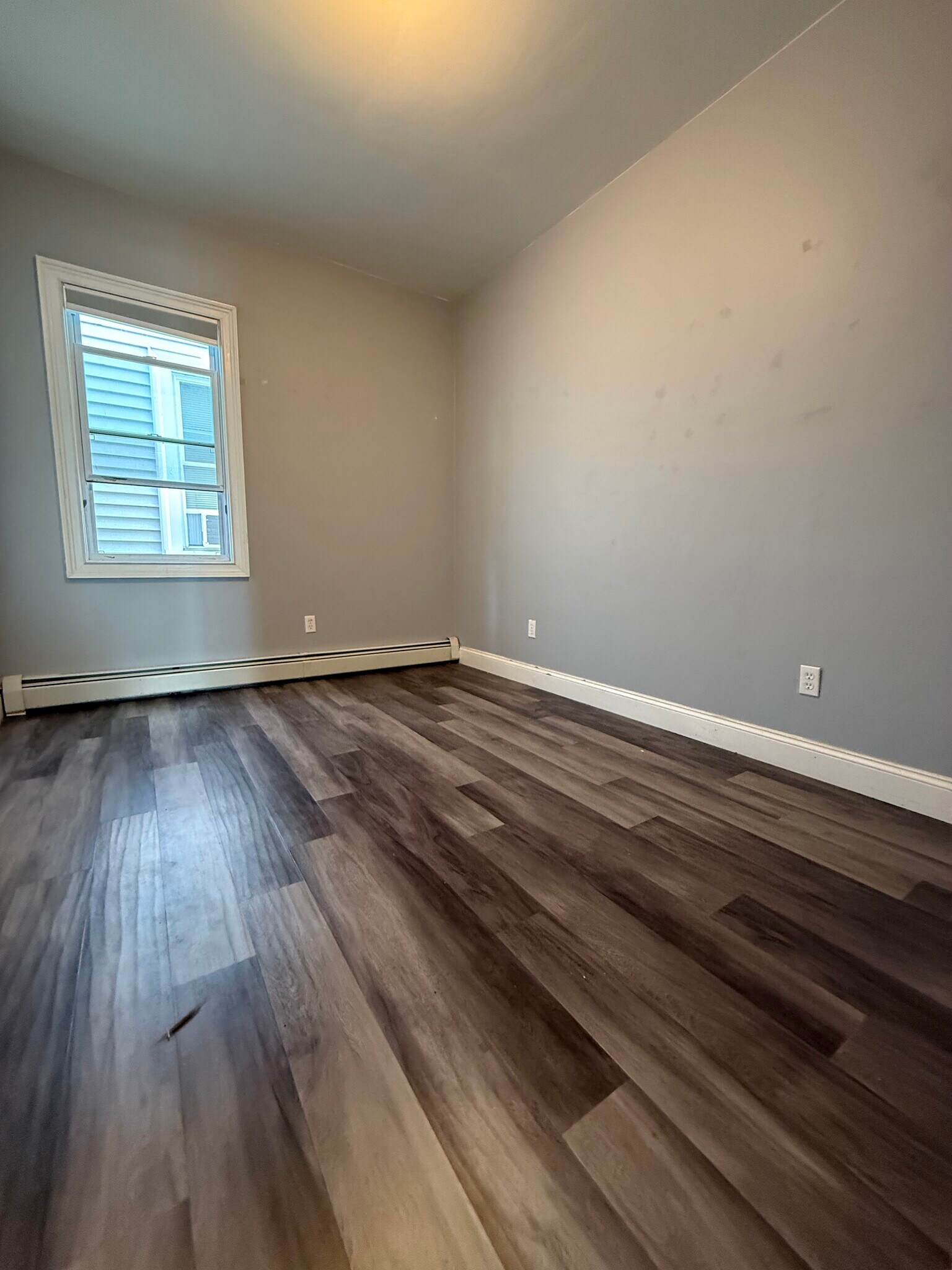 Building Photo - 173 Orms St