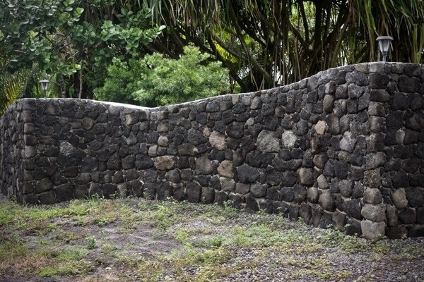 Building Photo - 15-1698-1698 7th Ave