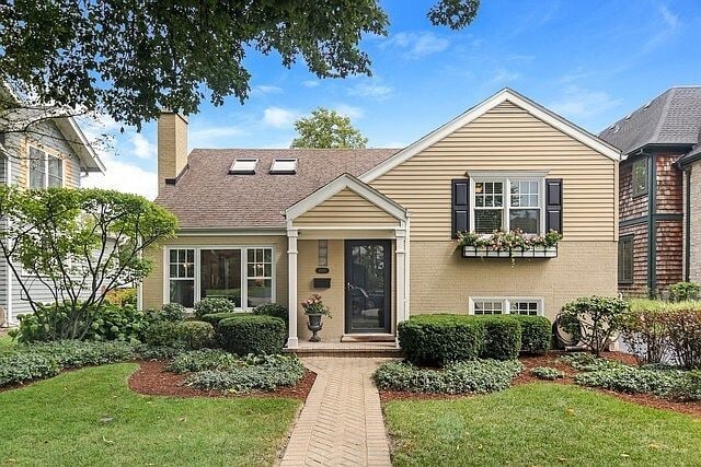 Primary Photo - 4059 Lawn Ave