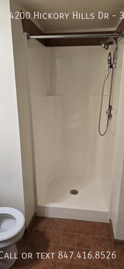 Building Photo - 4200 Hickory Hills Dr