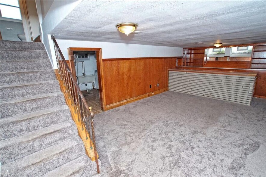 Building Photo - 21015 Halworth Rd