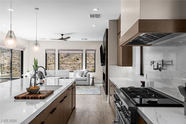 Building Photo - 2245 Green Mountain Ct